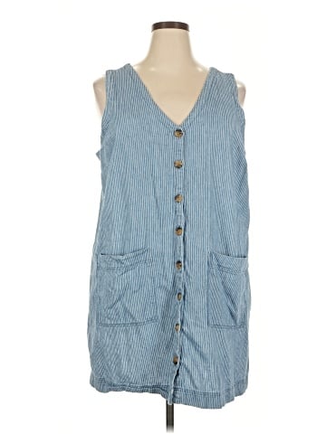 Old Navy Casual Dress (view 1)