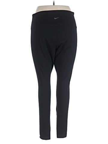 Nike Active Pants (view 2)
