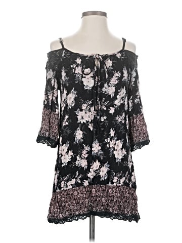 Angie 3/4 Sleeve Blouse (view 1)