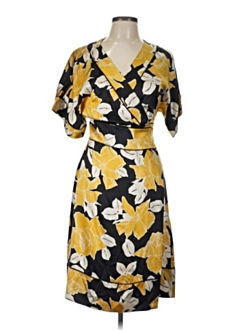 Banana Republic Casual Dress (view 1)