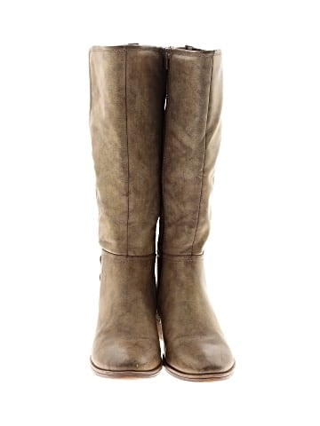 Baretraps Boots (view 2)