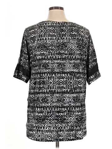 LOGO by Lori Goldstein Short Sleeve T-Shirt (view 2)
