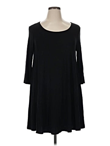 Karen Kane Casual Dress (view 1)