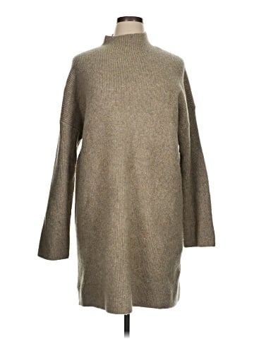 Abercrombie & Fitch Turtleneck Sweater (view 1)