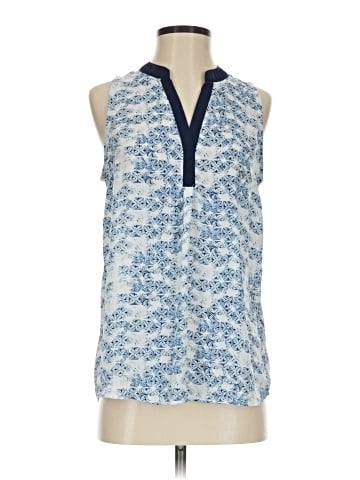 Olive and Oak Sleeveless Blouse (view 1)
