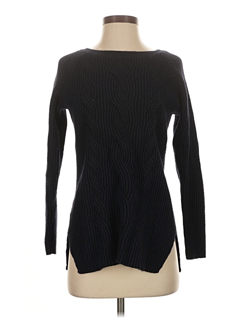 Click to view more detailed imagery on our partner's website Pre-owned Ann Taylor Pullover Sweater In Black