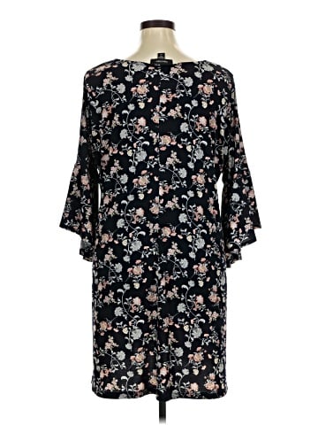 Karen Kane Casual Dress (view 2)