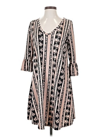 Everly Casual Dress (view 1)