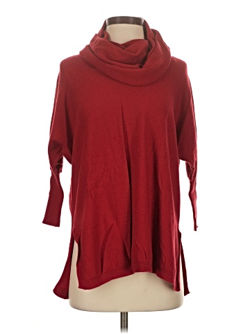 Between Me & You Poncho (view 1)