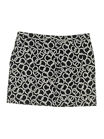 Karen Scott Skort (view 2)