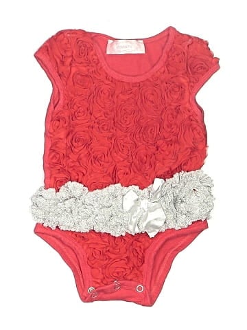 Popatu Short Sleeve Onesie (view 1)