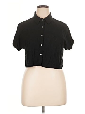 Jon & Anna Short Sleeve Blouse (view 1)