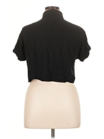 Jon & Anna Short Sleeve Blouse (view 2)