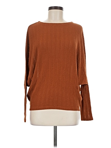 Staccato 3/4 Sleeve Top (view 1)
