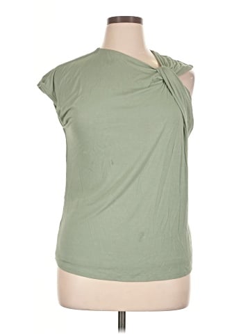 Nine Britton Short Sleeve Top (view 1)