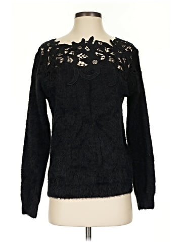 En Creme Pullover Sweater (view 1)