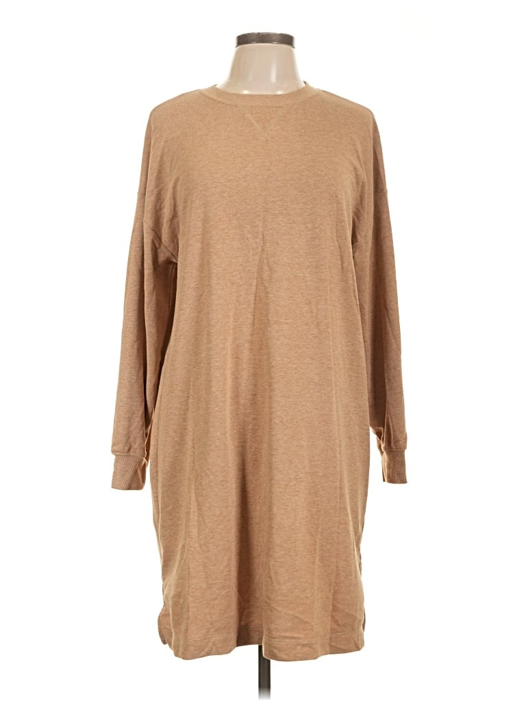 Pre-owned Old Navy Casual Dress In Tan