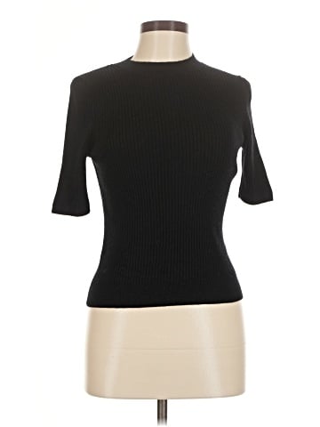 Uniqlo Turtleneck Sweater (view 1)