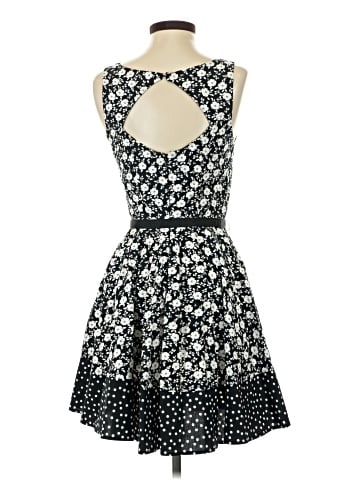 Lauren Conrad Casual Dress (view 2)