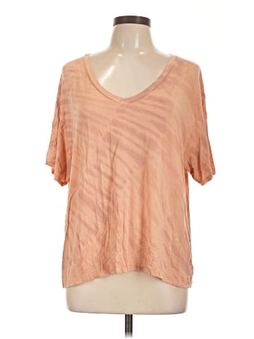 American Eagle Outfitters Short Sleeve T-Shirt (view 1)