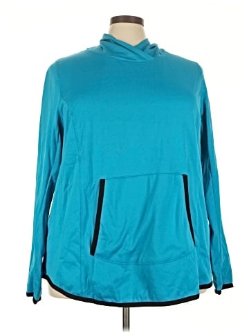LIVI Active Poncho (view 1)