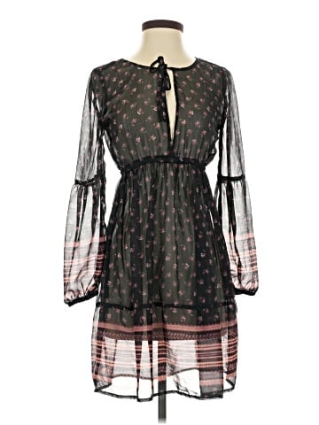 Mudd Casual Dress (view 1)