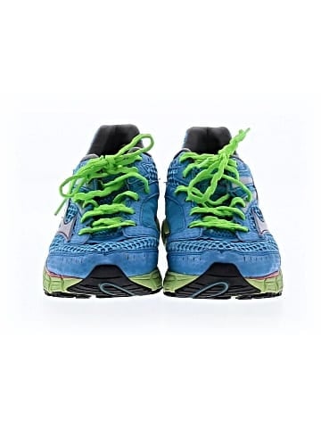 Mizuno Sneakers (view 2)