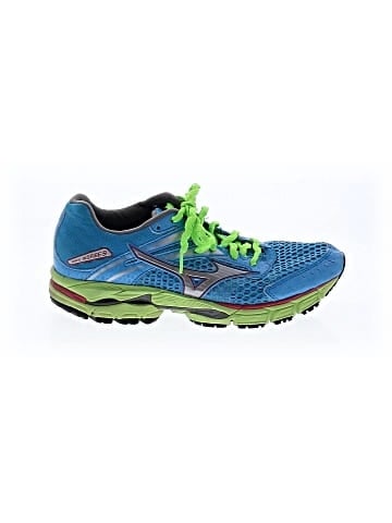 Mizuno Sneakers (view 1)