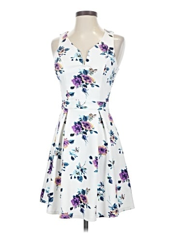 Francesca's Casual Dress (view 1)