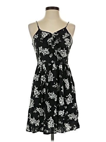 Xhilaration Casual Dress (view 1)