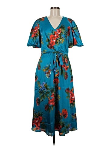 Julia Jordan Casual Dress (view 1)