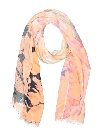 Elizabeth Gillett NYC Scarf (view 1)