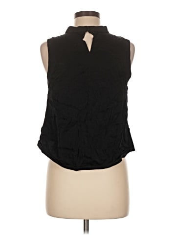 Fate Sleeveless Blouse (view 2)