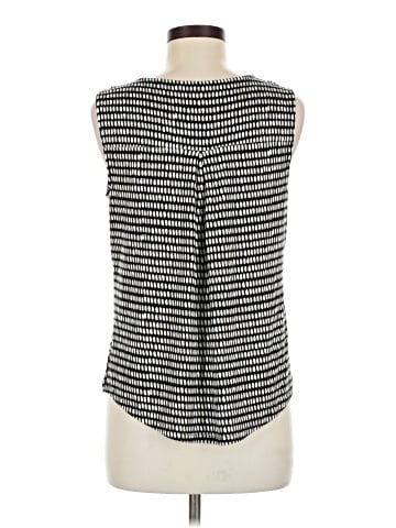 Croft & Barrow Sleeveless Blouse (view 2)