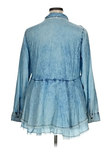 True Craft 3/4 Sleeve Blouse (view 2)