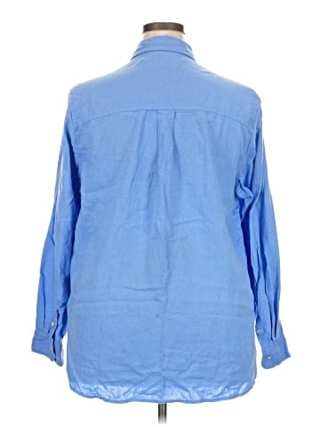 Universal Thread Long Sleeve Button-Down Shirt (view 2)