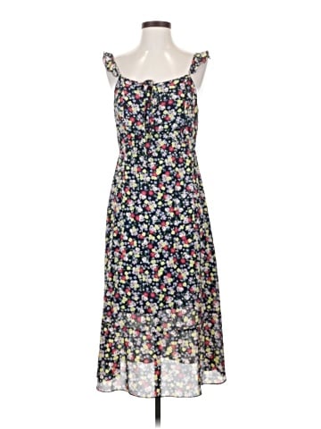 Cupcakes & Cashmere Casual Dress (view 1)