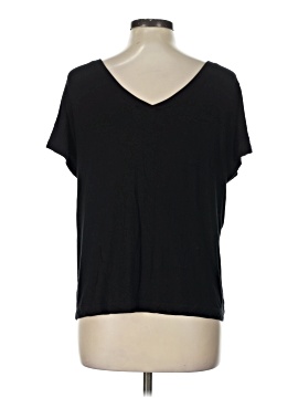 CAbi Short Sleeve T-Shirt (view 2)