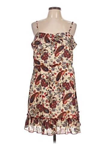 Romeo & Juliet Couture Casual Dress (view 1)