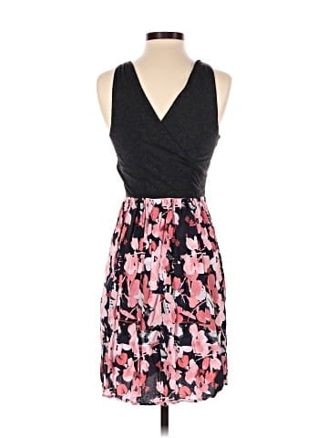 Ann Taylor LOFT Outlet Cocktail Dress (view 2)