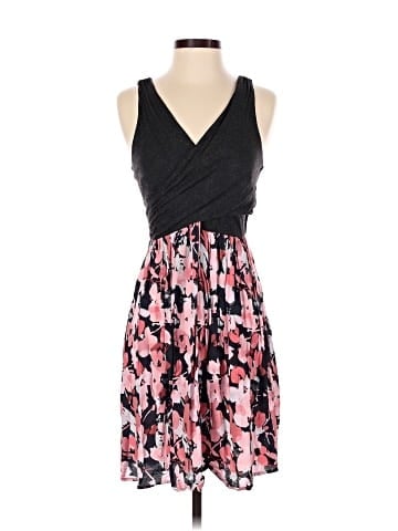 Ann Taylor LOFT Outlet Cocktail Dress (view 1)