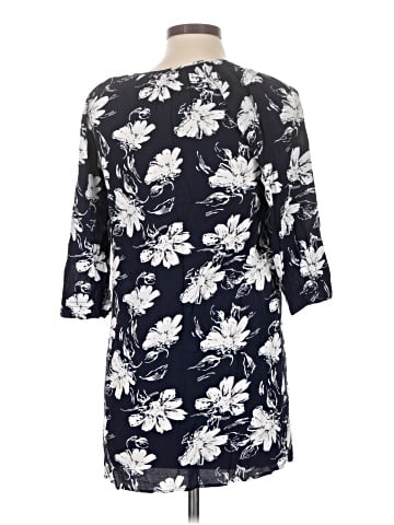 19 Cooper Casual Dress (view 2)