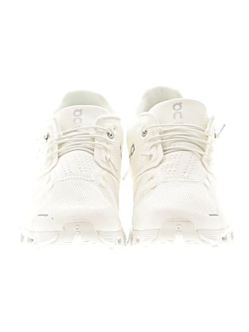 On Cloud Sneakers (view 2)