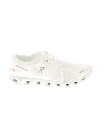 On Cloud Sneakers (view 1)
