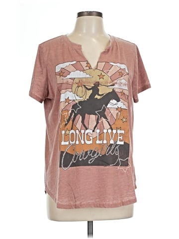 Maurices Short Sleeve T-Shirt (view 1)