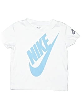Nike Short Sleeve T-Shirt (view 1)