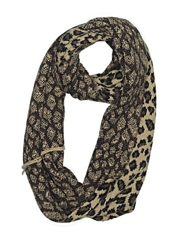 C.C Exclusives Scarf (view 1)
