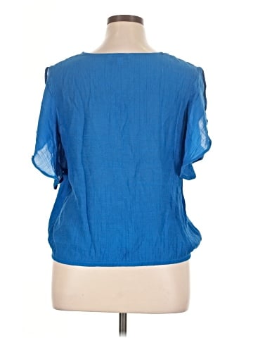 Counterparts Short Sleeve Blouse (view 2)