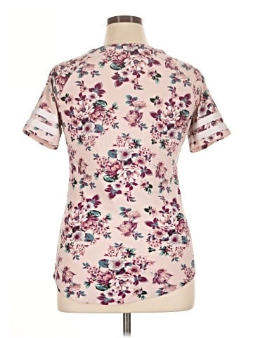 No Boundaries Short Sleeve T-Shirt (view 2)