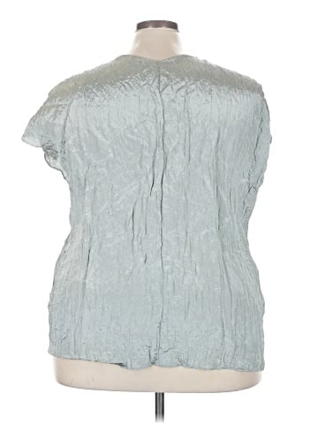 Vince. Short Sleeve Blouse (view 2)
